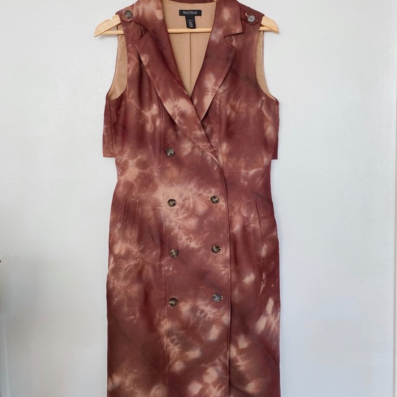 The Velvet Sunset Dress. - Picture 2 of 5